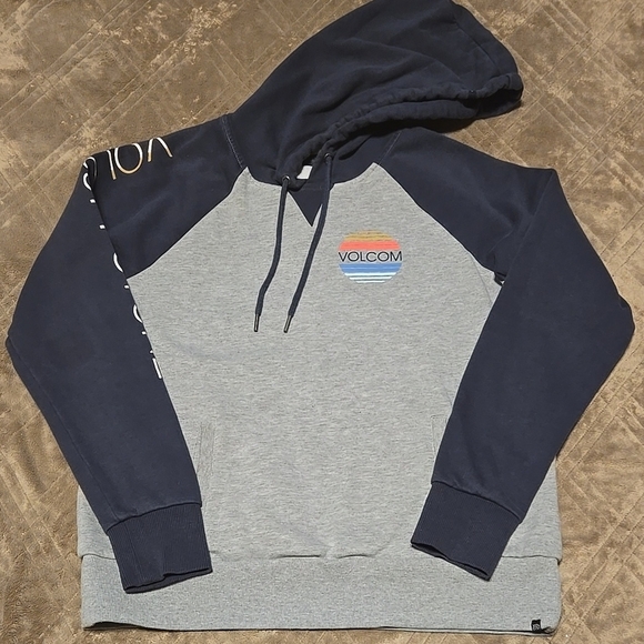 Volcom Blue and Gray Hoodie with Drawstring and Two-Tone Design Size Large - Picture 1 of 6